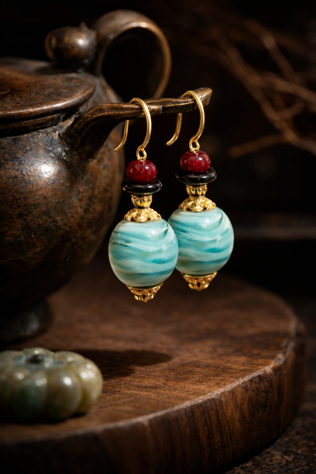 Qīngyún Drop Earrings