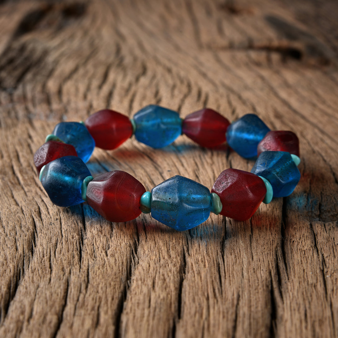 Chìliú Bracelet
