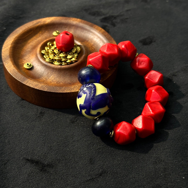 Qīngyào Xíngmǎ Bracelet